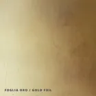 Lampa sufitowa z płaską szklaną płytą i obniżonym kloszem Made in Italy - Kora Viadurini