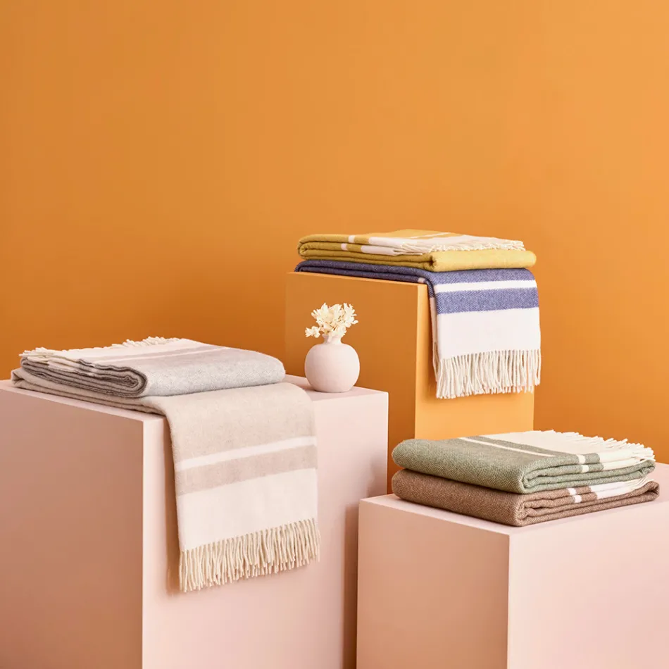 Ultra miękka i puszysta krata z mieszanki wełny wyprodukowana we Włoszech - Caldoso Viadurini