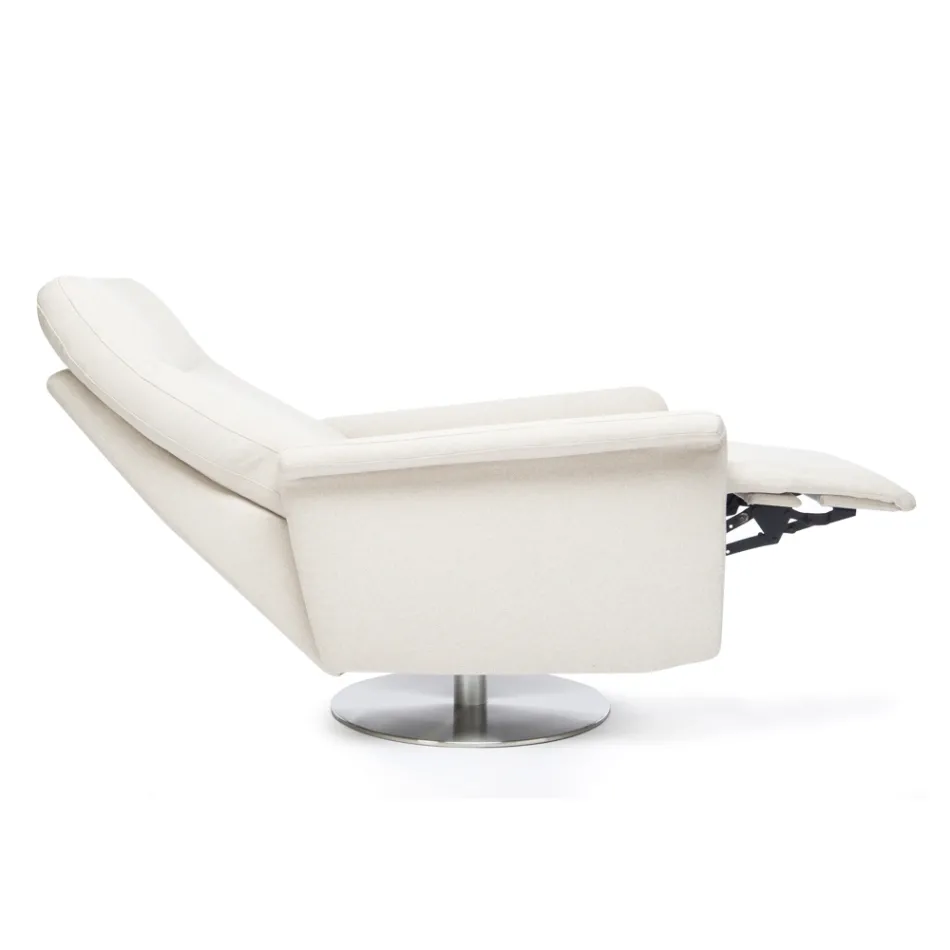 Fotel z obrotową stalową podstawą i podnóżkiem Made in Italy - Valentina Viadurini