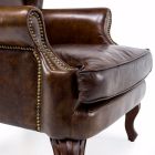 Fotel do wnętrz wykonany z postarzanej skóry w stylu vintage - stempel Viadurini