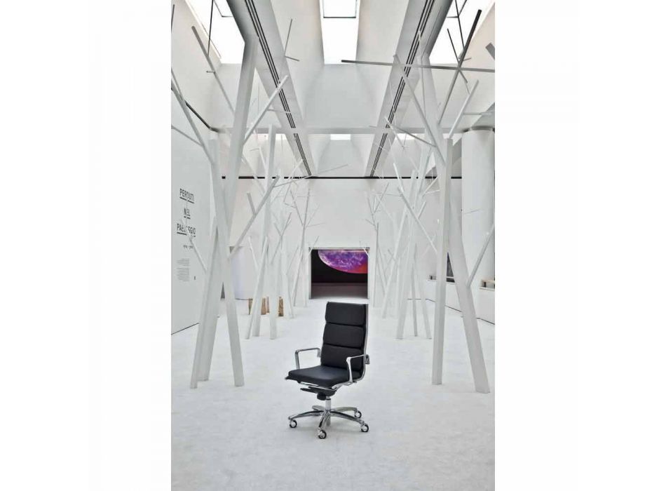 Wykonawczy krzesło biurowe z projektowaniem skórzanym Światła Viadurini