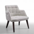 Luksusowy fotel tapicerowany tkaniną z drewnianymi nogami Made in Italy - Clera