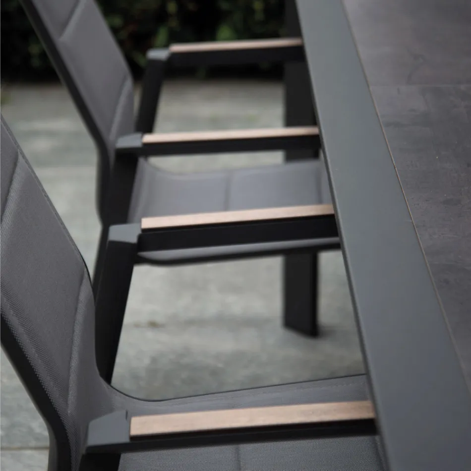 Fotel z aluminium i tekstylenu z wkładką w podłokietnikach z HPL - Righello Viadurini