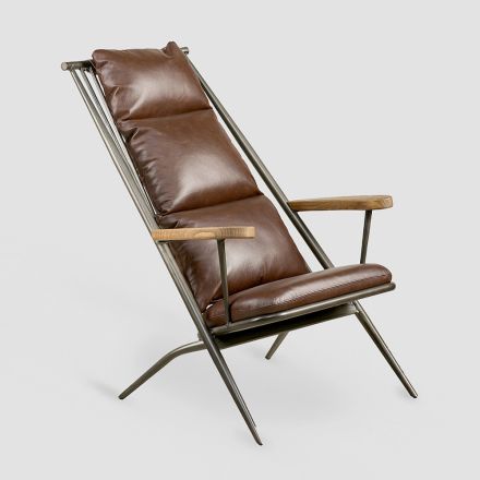 Pochylony fotel z prawdziwej skóry, metalowa konstrukcja i drewniane podłokietniki - Lumi Viadurini