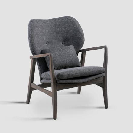 Fotel o drewnianej konstrukcji, tapicerowane siedzisko i oparcie z tkaniny - Glauca Viadurini
