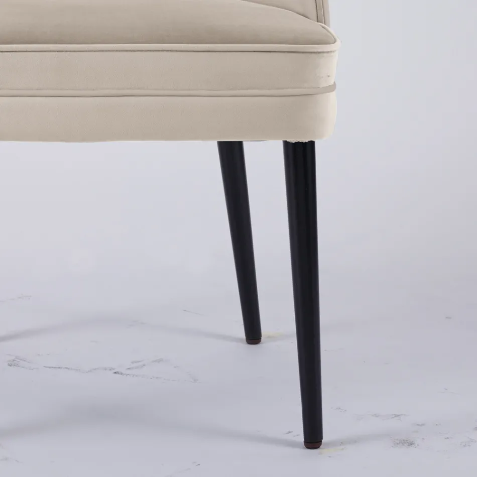 Fotel do salonu z różnych tkanin z drewnianą skorupą - Edgar Viadurini