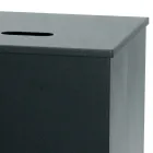 Kwadratowy uchwyt na pellet ze stali malowanej na czarno i kółka Made in Italy - Parrot Viadurini