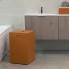 Skórzany kosz na bieliznę z kwadratową podstawą David, wykonany we Włoszech Viadurini