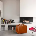 Uchwyt na drewno z regenerowanej skóry z kołami WoodBag wyprodukowanymi we Włoszech Viadurini