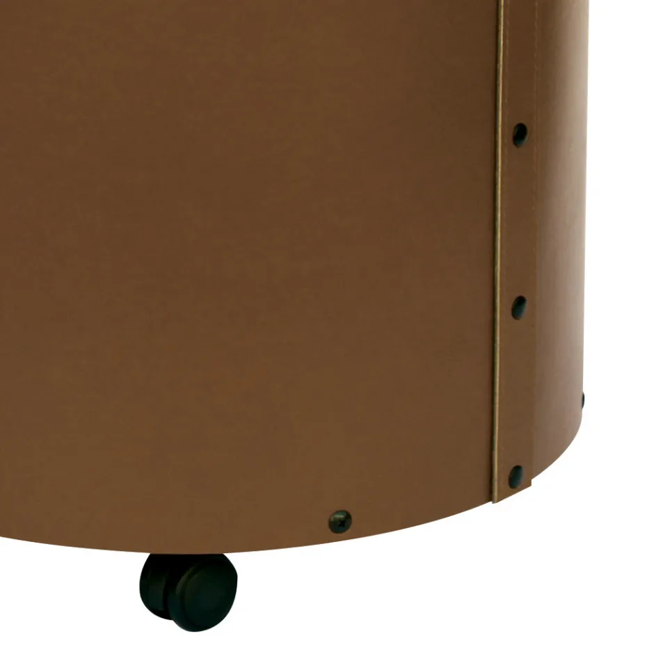 Okrągły uchwyt na drewno z ekoskóry na kółkach Made in Italy - Chameleon Viadurini