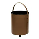 Okrągły uchwyt na drewno z ekoskóry na kółkach Made in Italy - Chameleon Viadurini