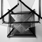 Stojak na parasole o nowoczesnym designie wykonany z metakrylanu Colarato Wyprodukowano we Włoszech - Tato Viadurini