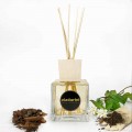 Domowy zapach Oud Wood 500 ml z patyczkami - Ventodisardegna