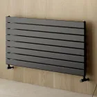 Pojedynczy grzejnik hydrauliczny z czarnej stali węglowej Made in Italy - Ciro Viadurini