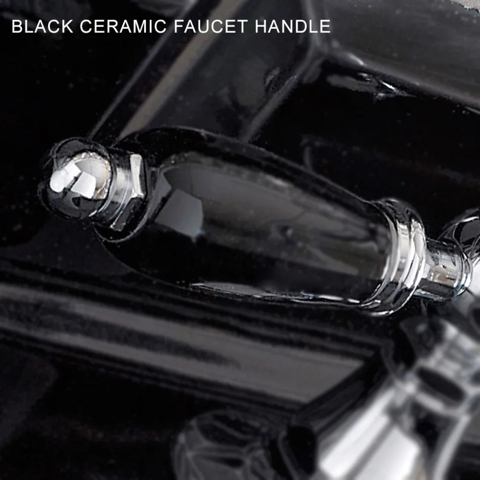 Stojąca bateria wannowa z mosiężnym prysznicem ręcznym Made in Italy - Noriana Viadurini