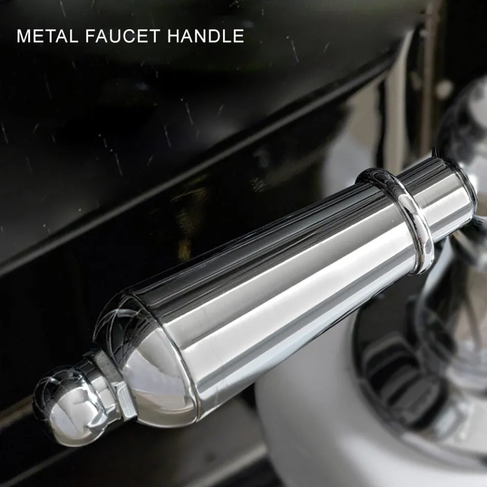 Stojąca bateria wannowa z mosiężnym prysznicem ręcznym Made in Italy - Noriana Viadurini