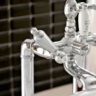 Stojąca bateria wannowa z mosiężnym prysznicem ręcznym Made in Italy - Noriana Viadurini