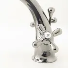 Jednootworowa bateria do umywalki łazienkowej z mosiądzu z odpływem w klasycznym stylu - Ercolina Viadurini