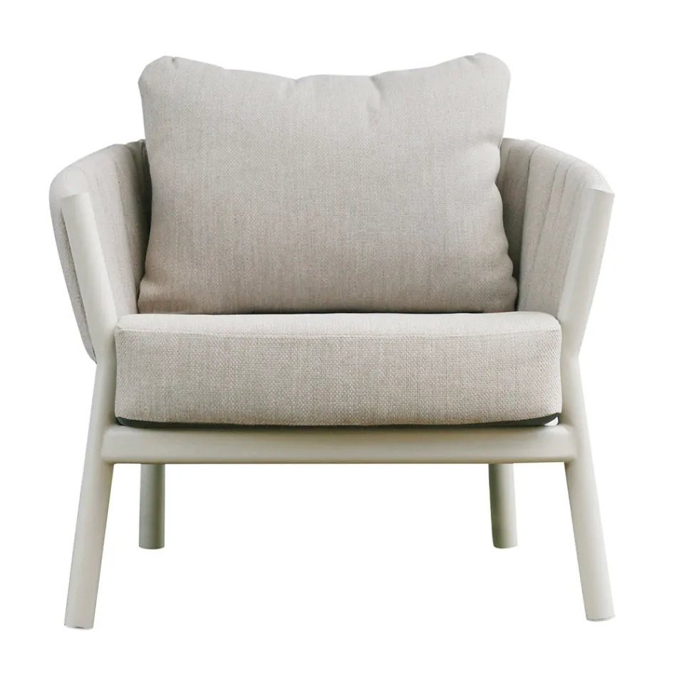 Pokój dzienny składający się z 2 foteli, 1 sofy i 2 stolików kawowych z aluminium - Fusion Viadurini