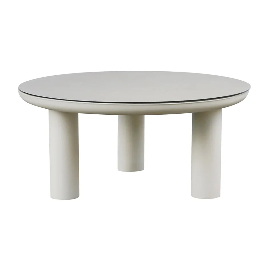 Pokój dzienny składający się z 2 foteli, 1 sofy i 2 stolików kawowych z aluminium - Fusion Viadurini