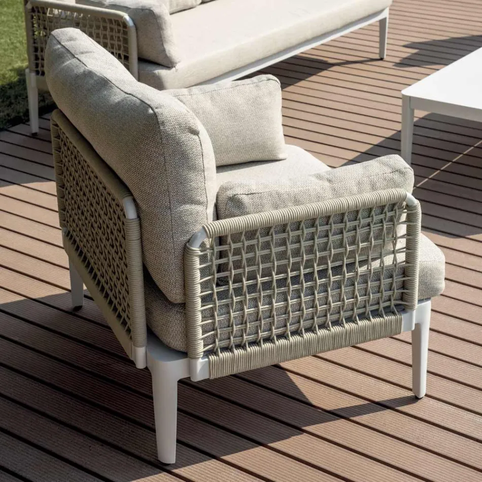 Pokój dzienny składający się z 2 foteli, 1 sofy i stolika kawowego z aluminium - Symphony Viadurini