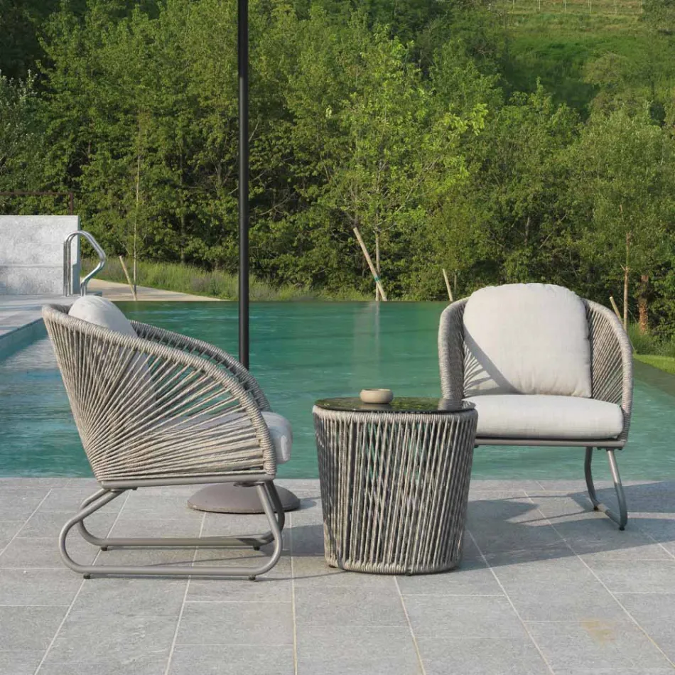 Pokój dzienny z 2 fotelami i stolikiem kawowym - walizka Viadurini