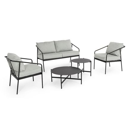 Salon na świeżym powietrzu z 1 sofą, 2 fotelami i 2 stalowymi stołami – Preferuj Viadurini