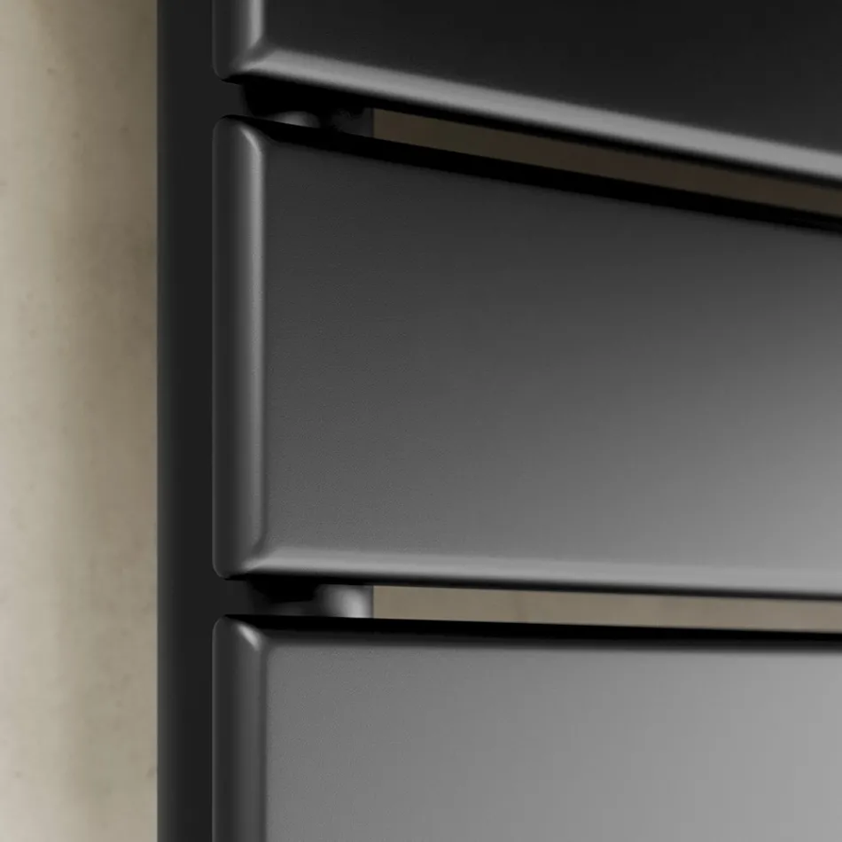 Czarny hydrauliczny podgrzewacz ręczników ze stali węglowej Made in Italy - Carezza Viadurini