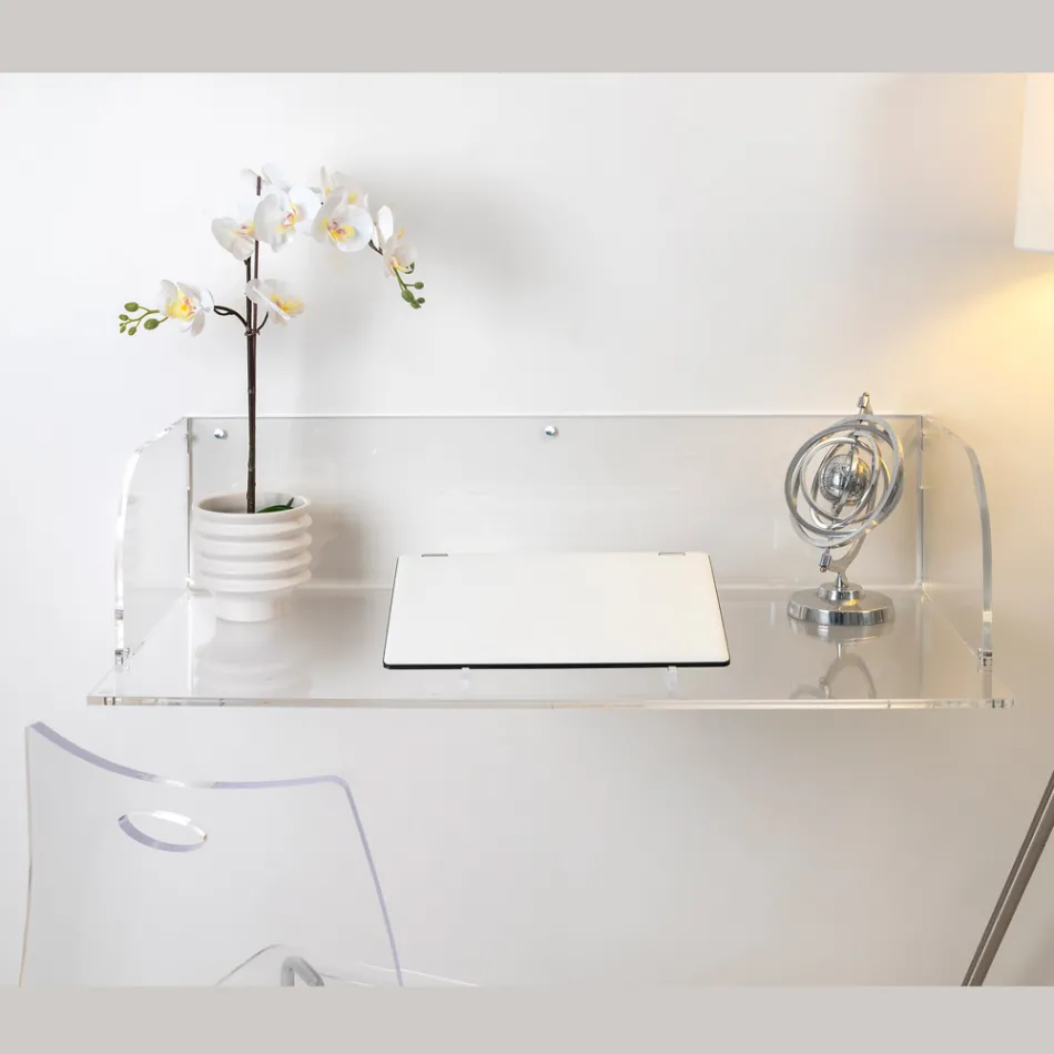 Biurko ścienne Otilia z pleksiglasu o minimalistycznym designie, wyprodukowane we Włoszech Viadurini