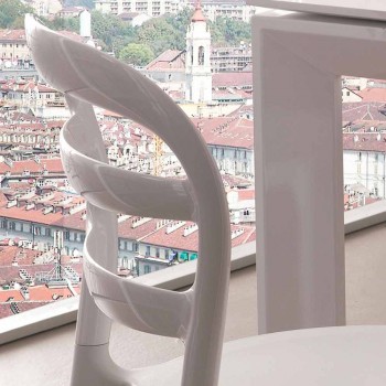 Białe krzesło o nowoczesnym designie Derulo