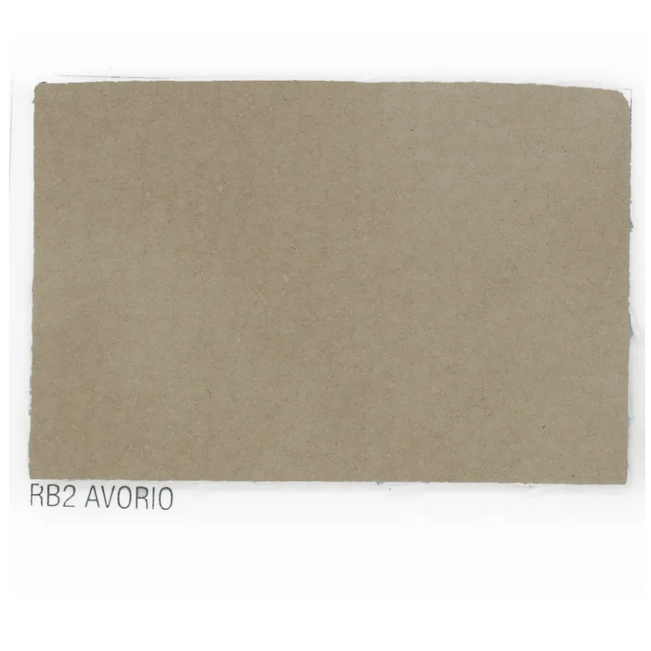 Krzesło do salonu ze sztucznej skóry z lakierowanymi nogami Made in Italy - Roslin Viadurini