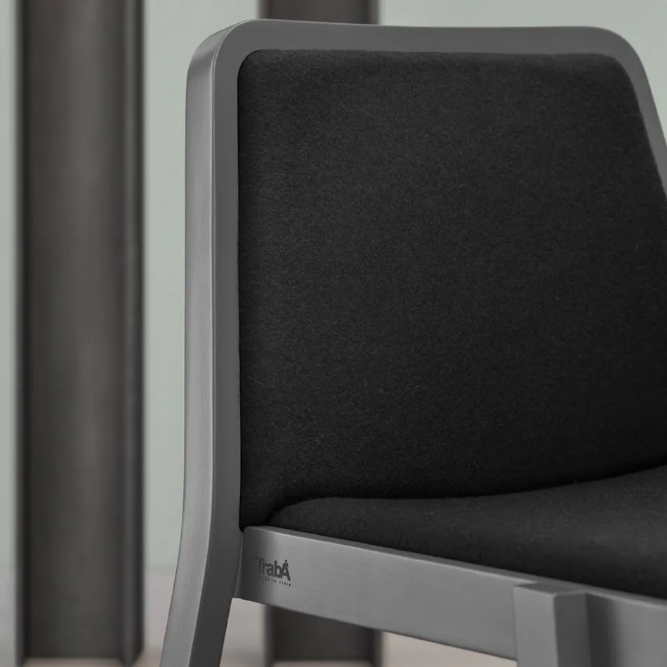 Drewniane krzesło z możliwością sztaplowania z aksamitnym siedziskiem Made in Italy, 2 sztuki - Lipsk Viadurini