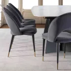 Aksamitne krzesło z czarnymi metalowymi i satynowymi mosiężnymi nogami, 4 sztuki - Sibea Viadurini