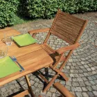 Składane krzesło ogrodowe z drewna akacjowego z opcjonalnymi podłokietnikami - Fontana Viadurini