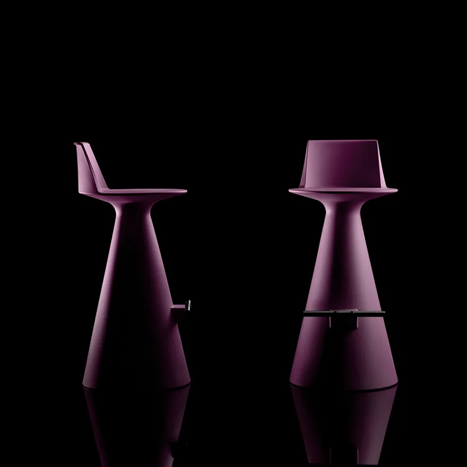 Stołek do Salonu Z Polietylenu z Podnóżkiem - Elipsa Viadurini