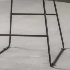 Taboret o nowoczesnym designie z malowanymi metalowymi saniami - Ines Viadurini