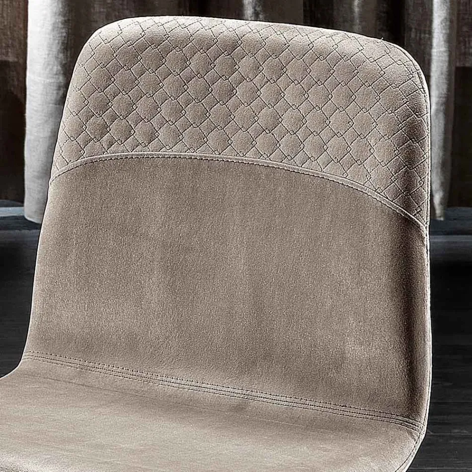 Elegancki stołek o nowoczesnym designie z kolorowego aksamitu i metalu - Bizet Viadurini