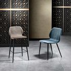 Elegancki stołek z kolorowego pikowanego aksamitu i metalu w kolorze antracytowym - Scarat Viadurini