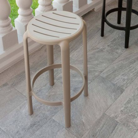 Stołek z polipropylenu wzmocnionego włóknem szklanym w różnych kolorach - Neev Viadurini