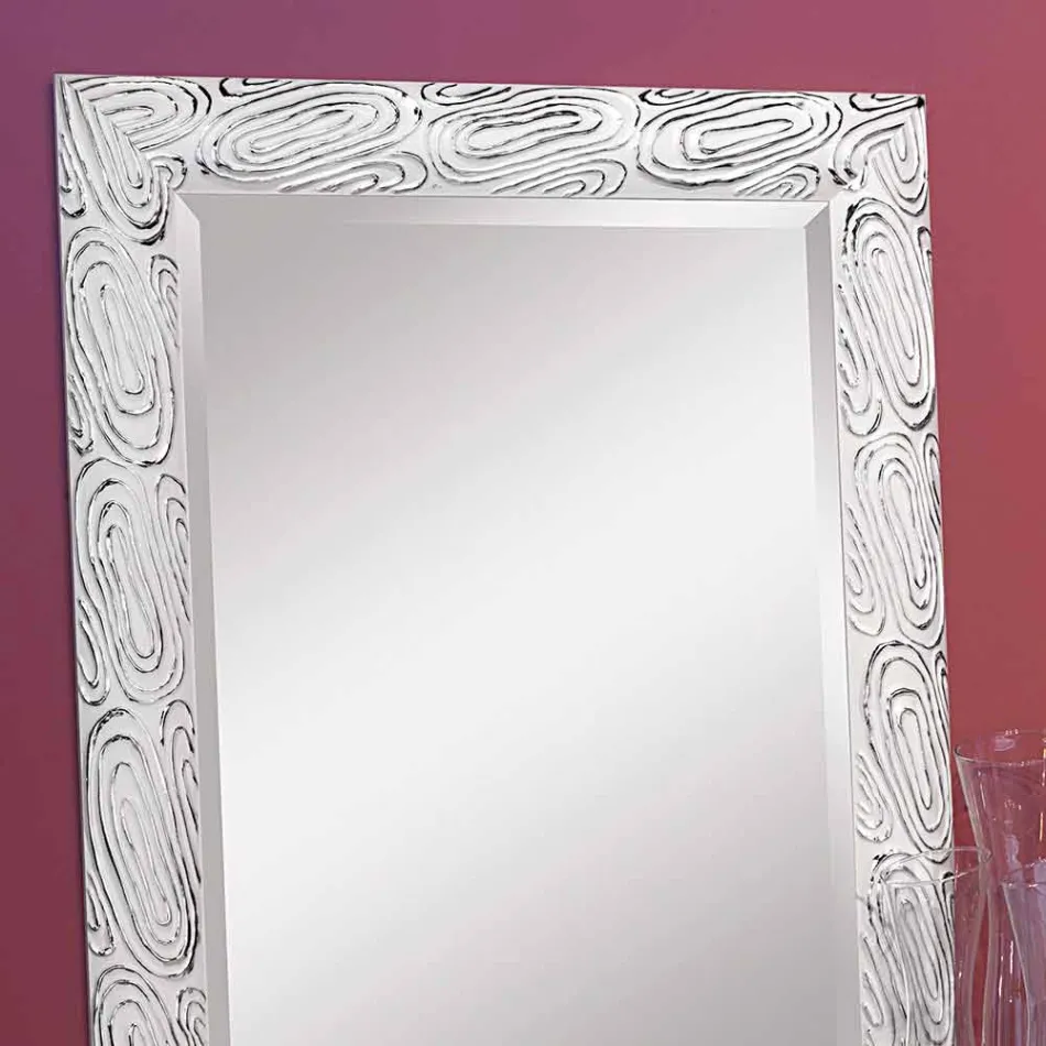 Złote, białe i srebrne lustro ścienne wykonane z drewna Eugenio wyprodukowane we Włoszech Viadurini