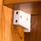 Lustro ścienne z drewna tekowego z półkami i szufladami wewnętrznymi - Ralio Viadurini