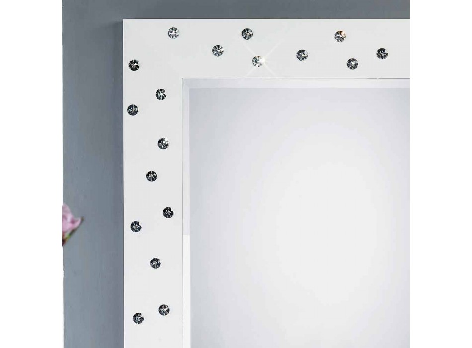 Biała ściana lustro z dekoracjami w kryształach Swarovskiego Tiffany Viadurini