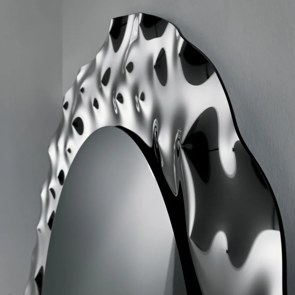 Okrągłe lustro z falistą szklaną ramą, wyprodukowane we Włoszech - Adelma Viadurini