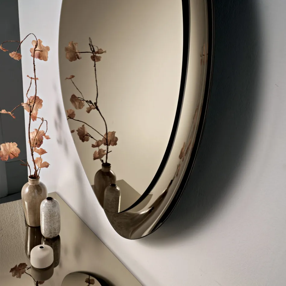 Lustro w kształcie Abigaille z półramą ze szkła topionego, wyprodukowane we Włoszech Viadurini