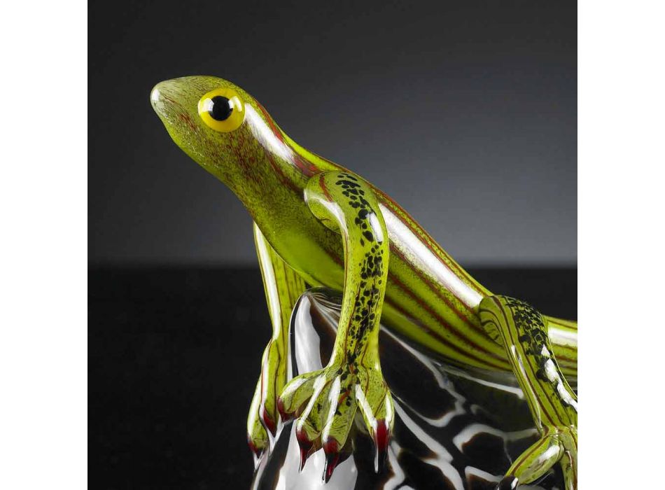 Figurka w kształcie jaszczurki na kamieniu z kolorowego szkła Made in Italy - Certola Viadurini