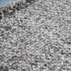 Duży i nowoczesny dywan wełniany z frędzlami Czarny lub kremowy - Jacqueline Viadurini