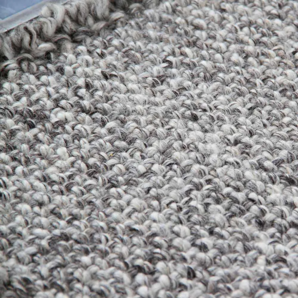 Duży i nowoczesny dywan wełniany z frędzlami Czarny lub kremowy - Jacqueline Viadurini