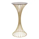 Okrągły wysoki stolik kawowy ze złotego żelaza z kulami i blatem z dymionego szkła - Dexter Viadurini