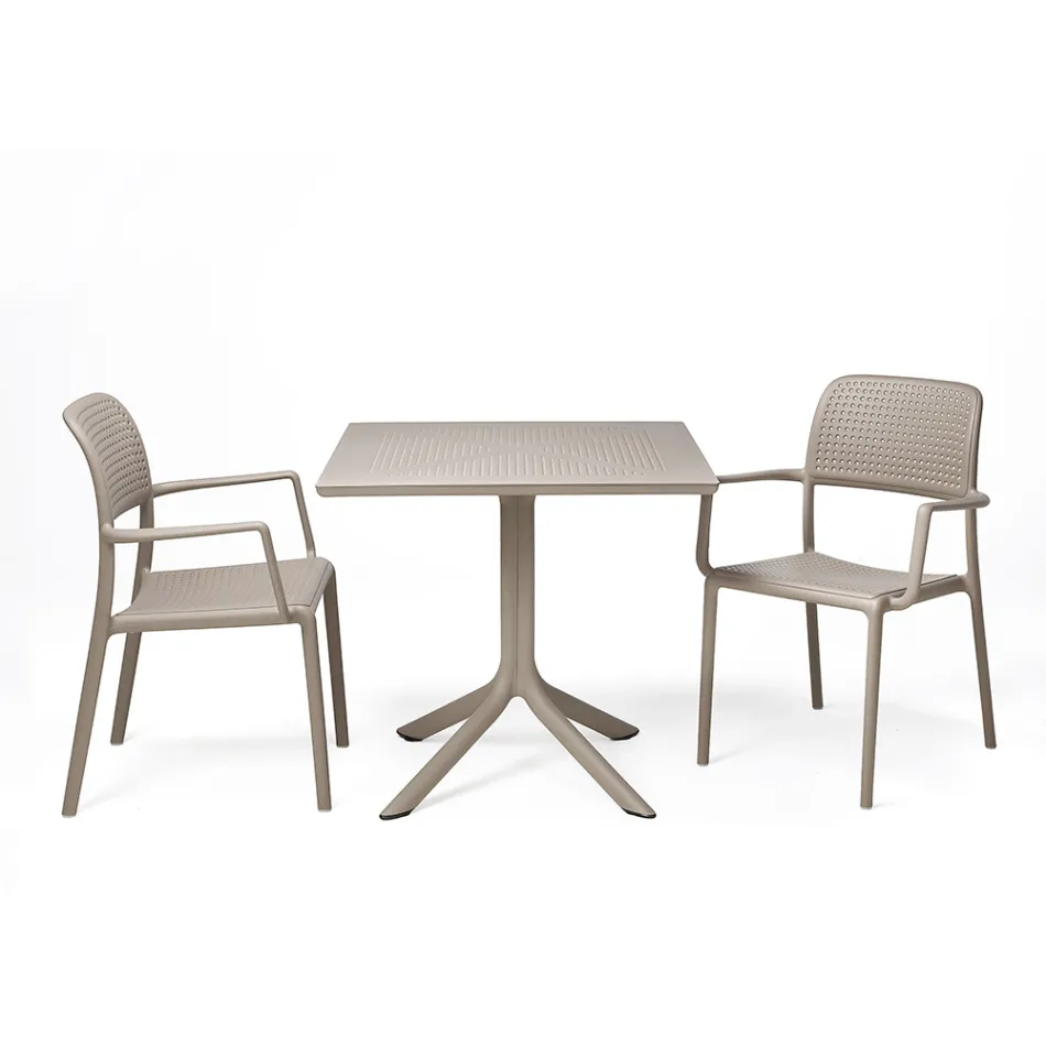 Stolik kawowy do użytku na zewnątrz z perforowanym blatem z polipropylenu - widelec Viadurini