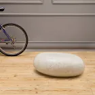 Owalny stolik kawowy z białego kamienia kopalnego - Alfred Viadurini